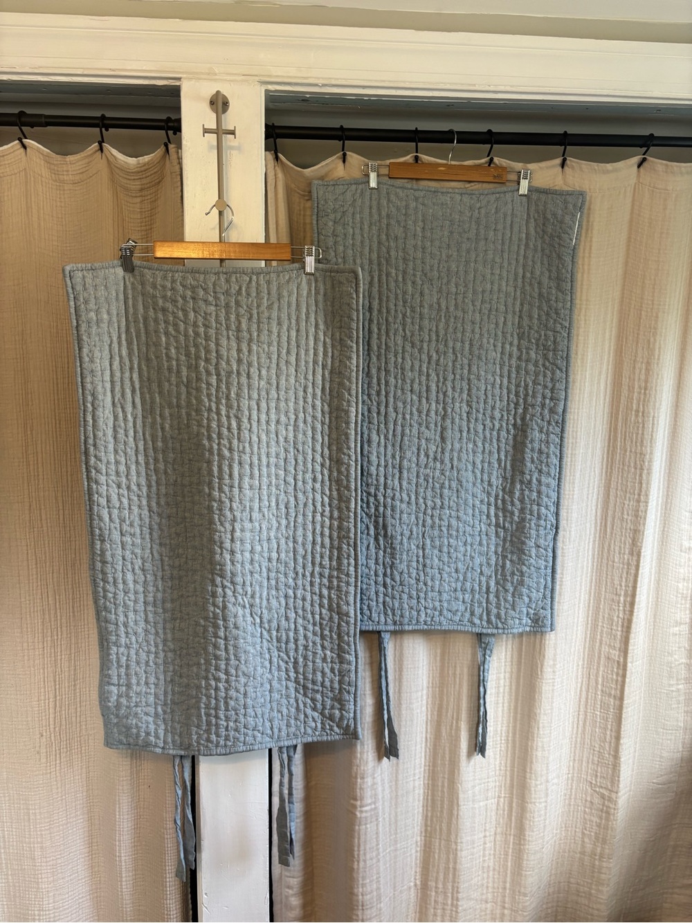 Pair of Pottery Barn Pick Stitch Cotton Linen Shams- King- Chambray